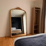 Апартаменты Parking Comfort Downtown