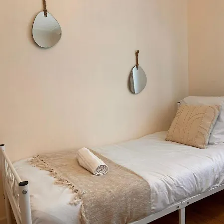 Parking Comfort Downtown Apartment